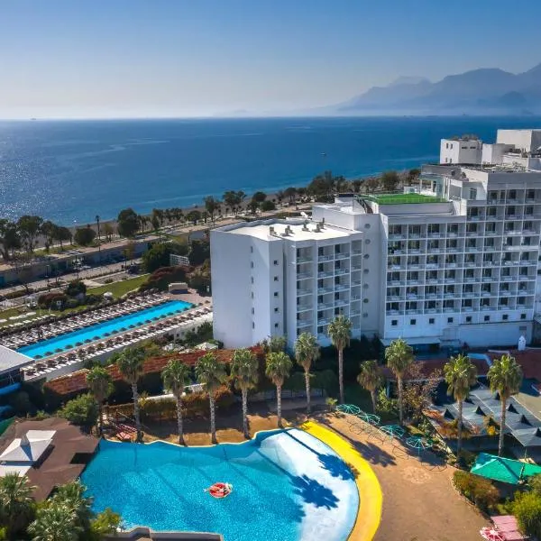 Image ofHotel SU & Aqualand