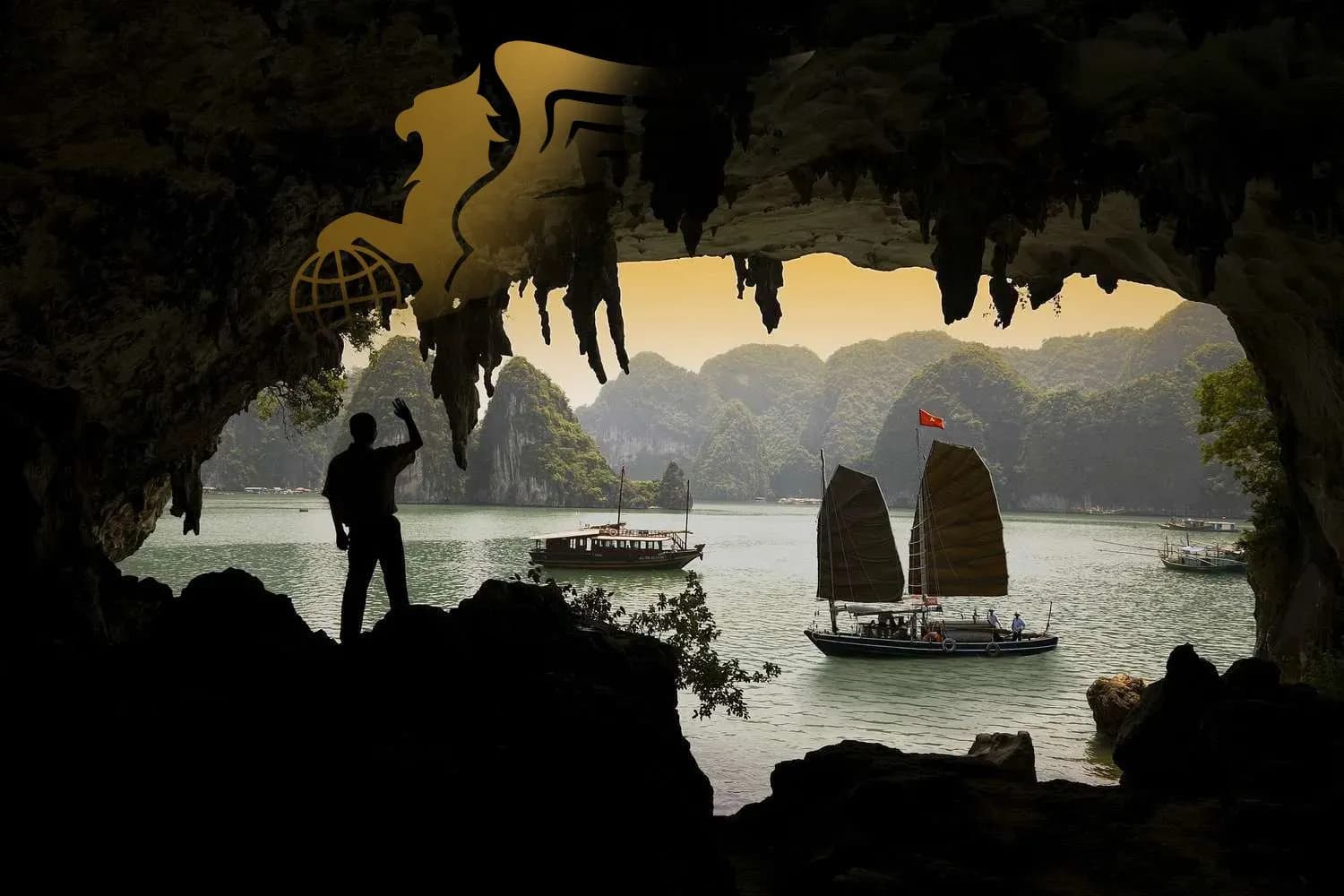 تور هالونگ بی ویتنام: جواهری پنهان در قلب جنوب شرق آسیا - پرواز بلورین شیردال عکس وبلاگ