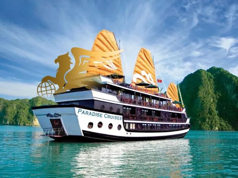 تور کشتی کروز ویتنام؛ تجربه‌ای شگفت‌انگیز در دل خلیج هالونگ - پرواز بلورین شیردال عکس وبلاگ