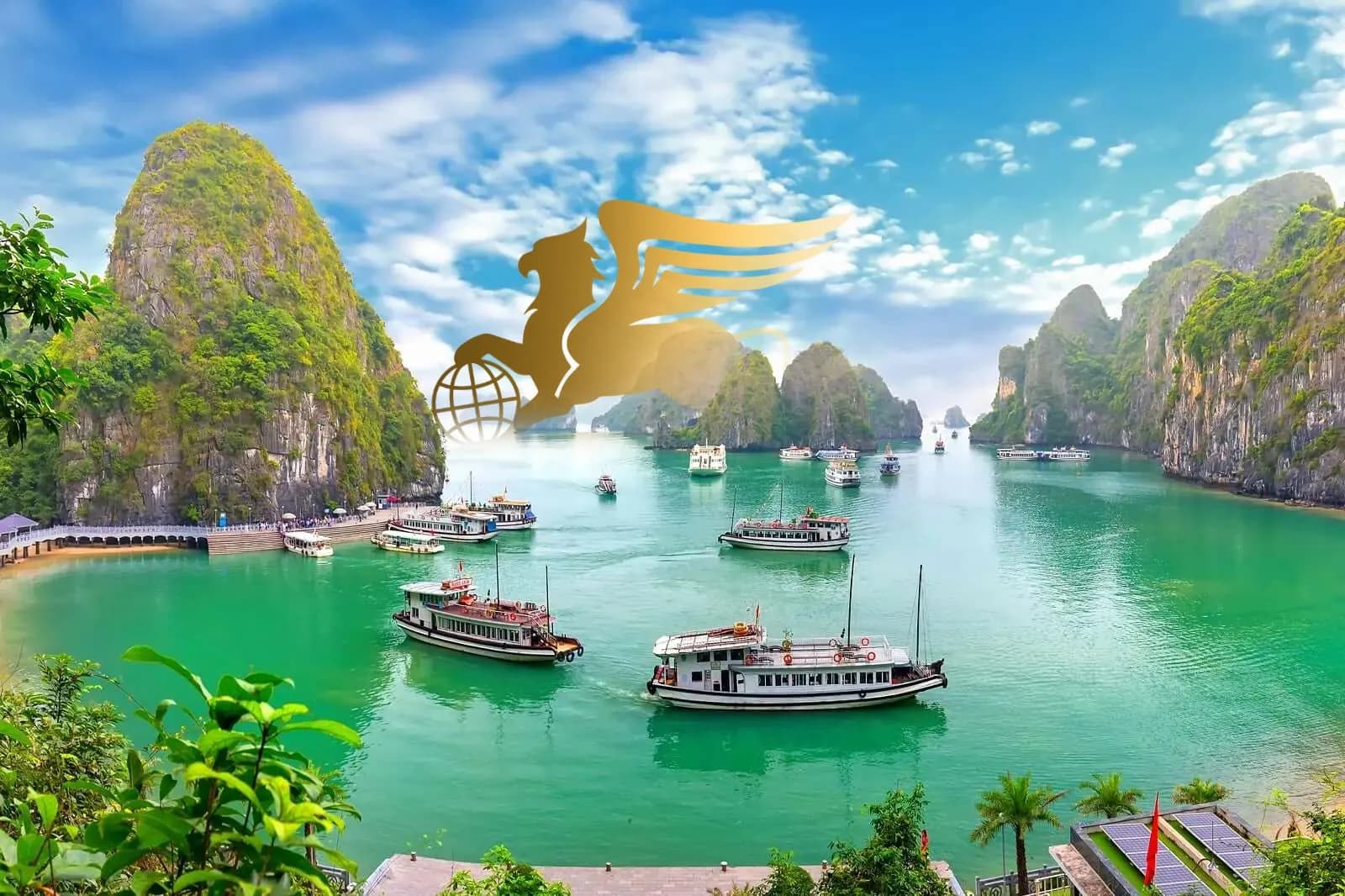 با کشتی کروز هالونگ بی؛ ویتنام را از دل دریا ببینید! - پرواز بلورین شیردال عکس وبلاگ