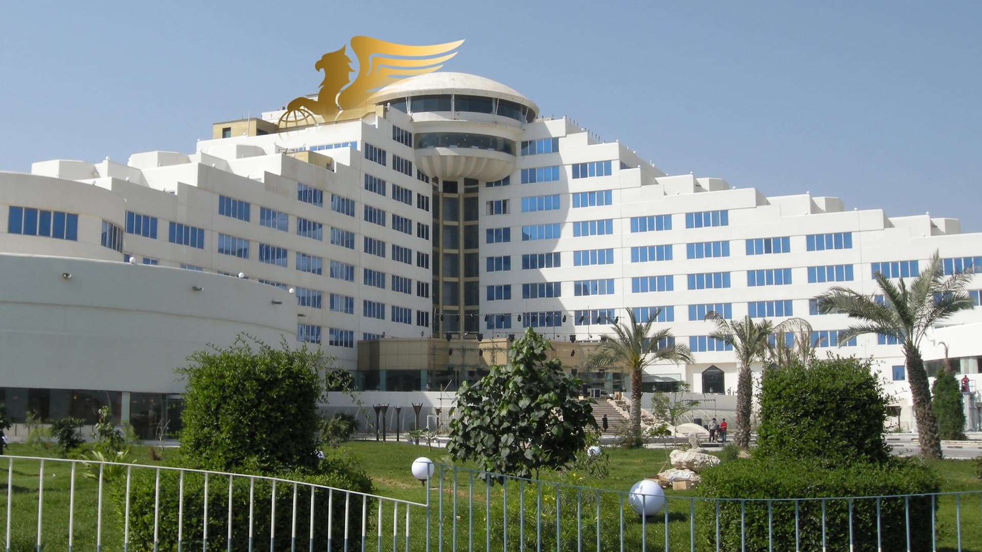 هتل شایان کیش؛ روایت نیم قرن شکوه و اصالت در قلب خلیج فارس عکس وبلاگ