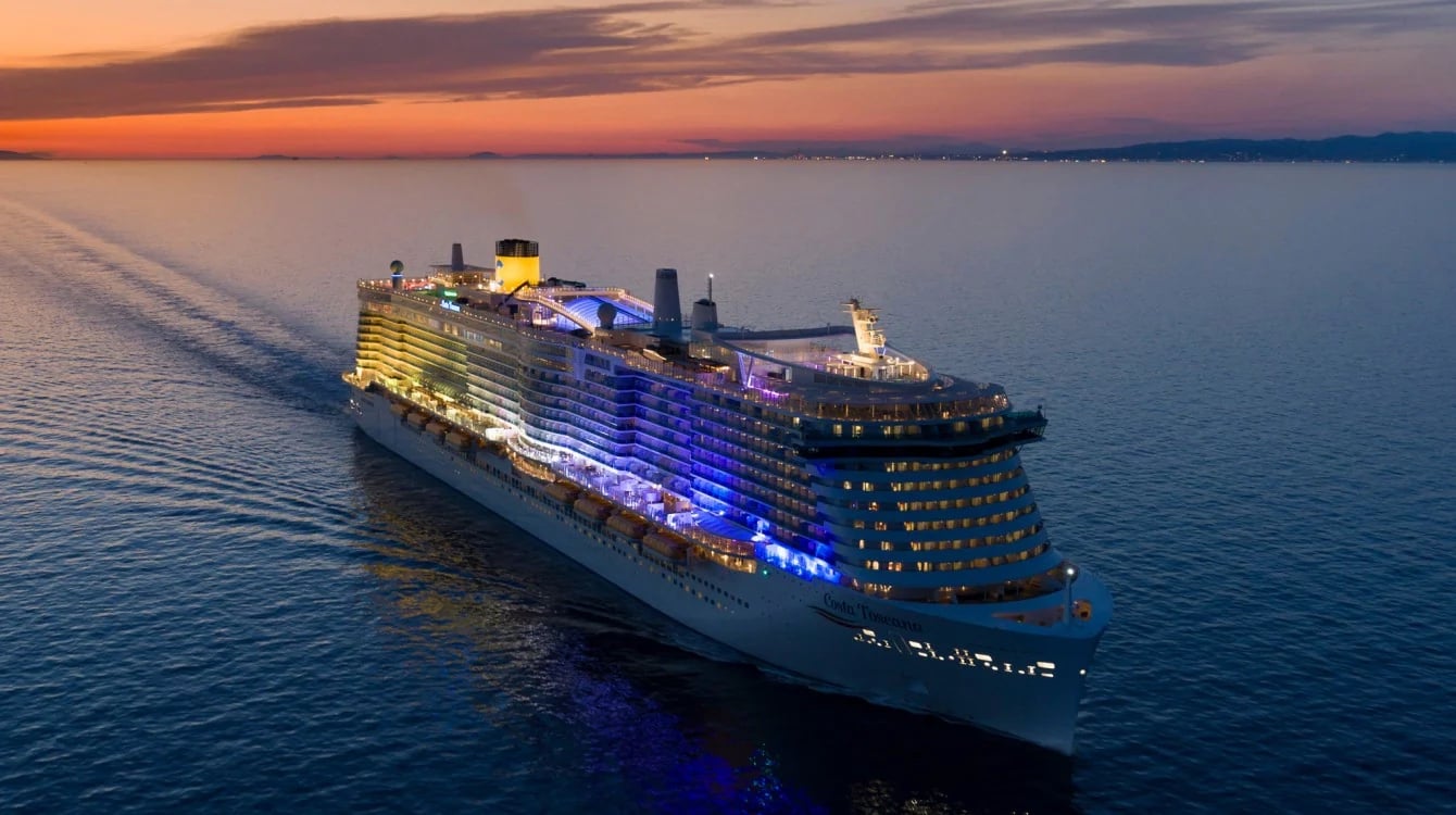 تور کشتی کروز خلیج فارس تجربه‌ای بی‌نظیر : جاذبه‌ها، مقاصد و نکات مهم - پرواز بلورین شیردال - تصویر وبلاگ