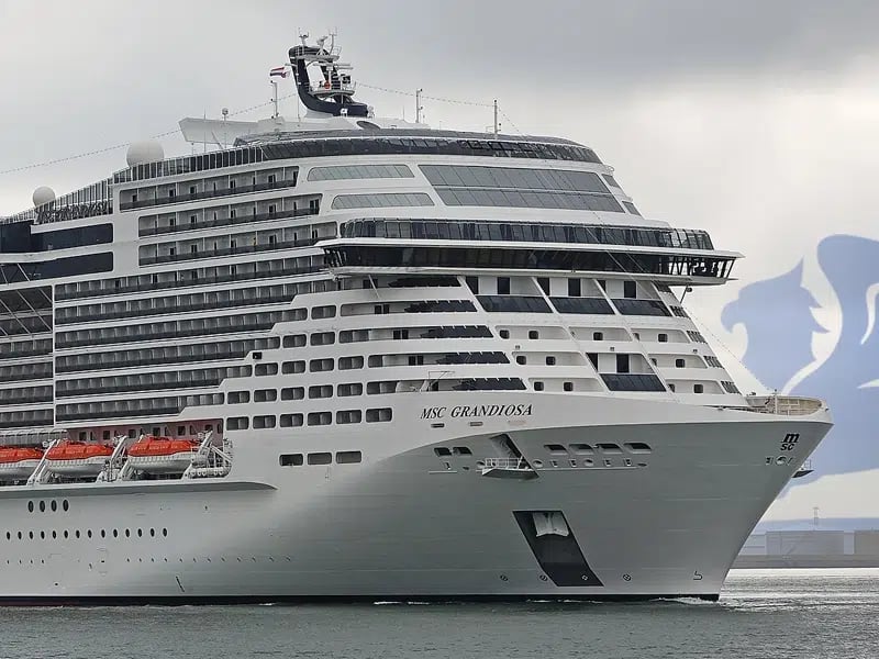 تور کشتی کروز: تجربه‌ای لوکس و فراموش‌نشدنی برای علاقه‌مندان به سفرهای دریایی - پرواز بلورین شیردال - تصویر وبلاگ