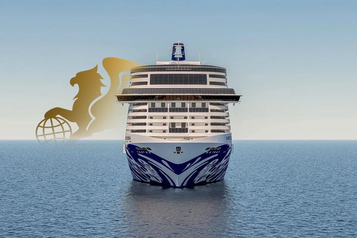 کشتی کروز امارات | سفری باشکوه به اعماق خلیج فارس با همراهی پرواز بلورین شیردال - پرواز بلورین شیردال - تصویر وبلاگ