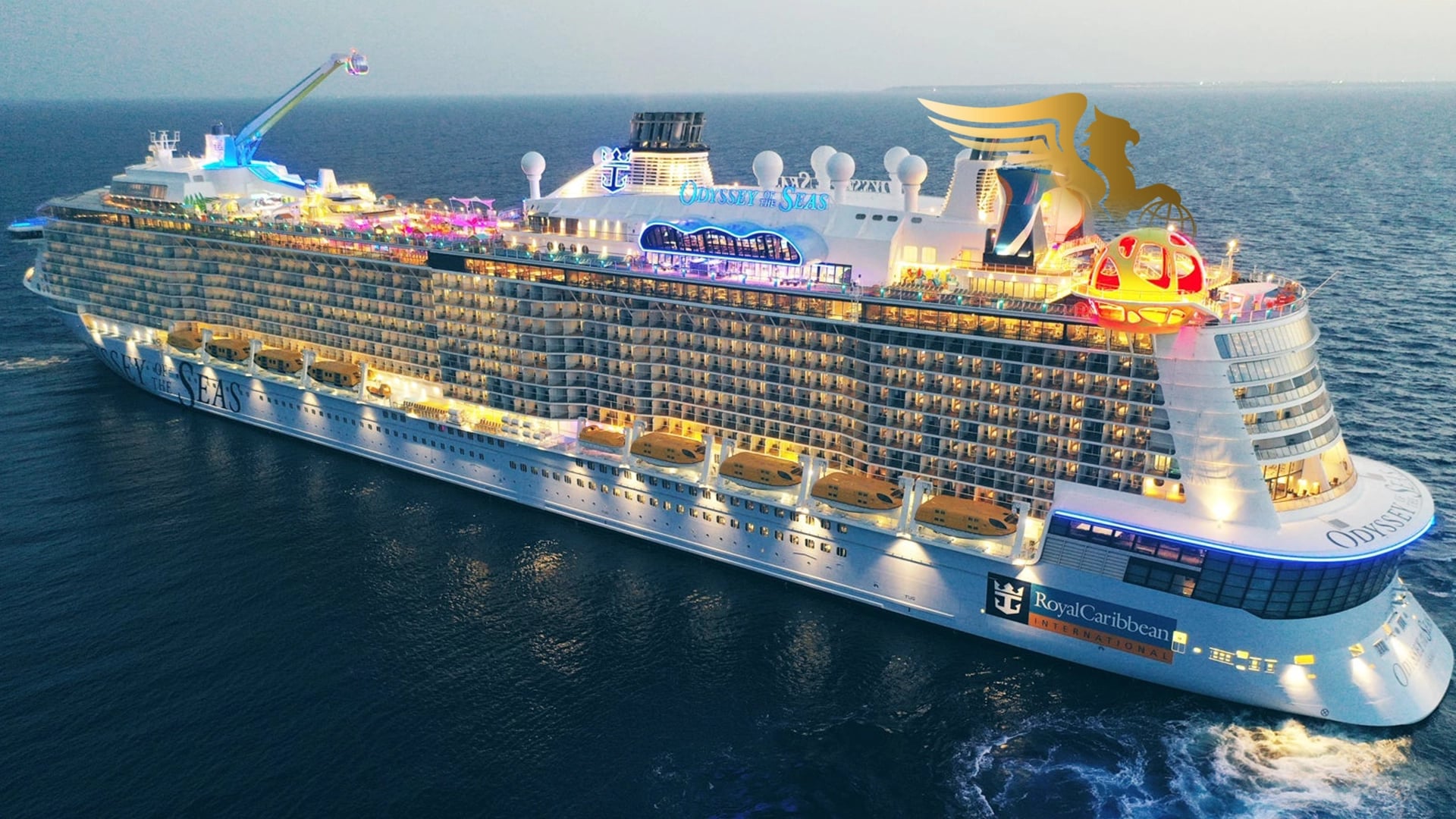 خدمات "Turn Down Service": وظایف دقیق مهماندار کابین در نوبت عصر چیست؟ - تصویر وبلاگ