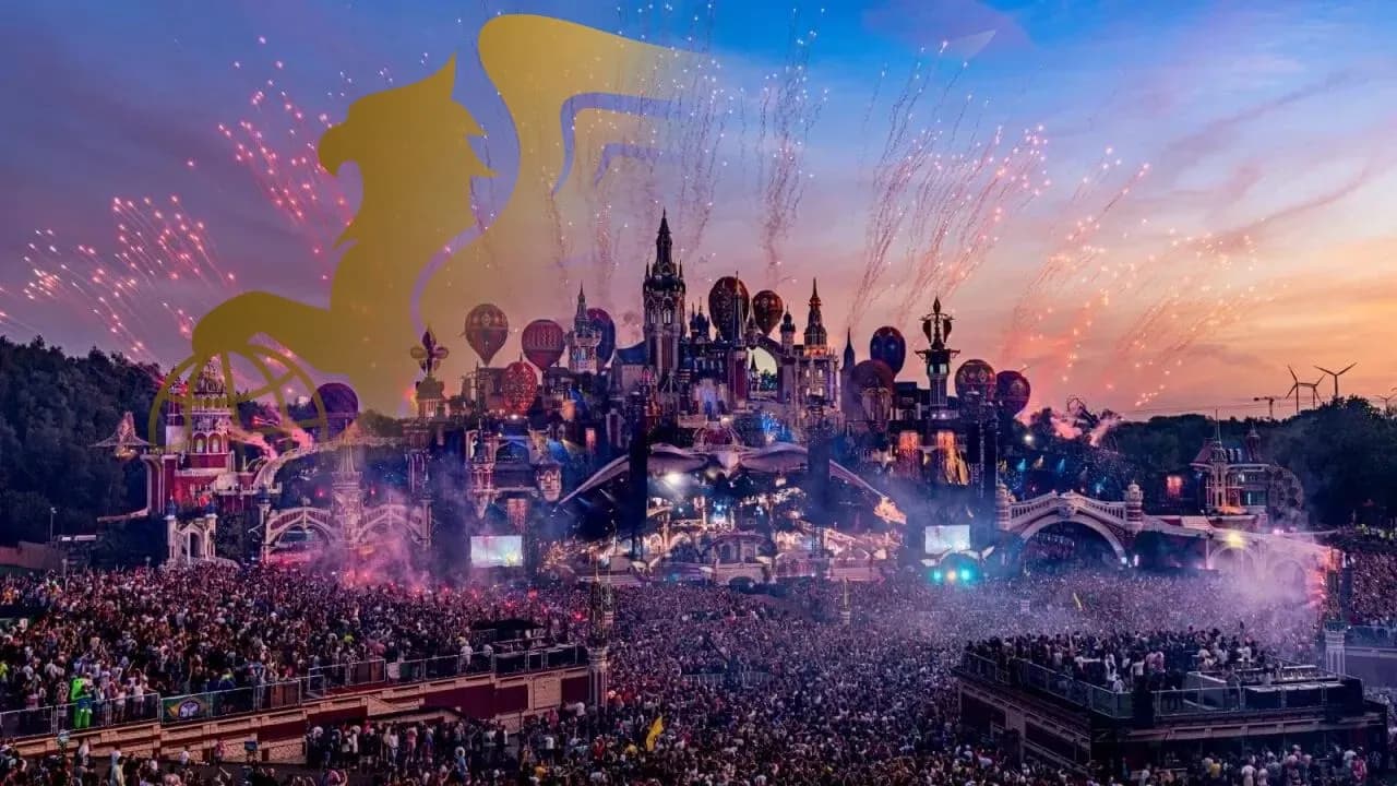 تور تومارولند بلژیک ۲۰۲۵ | سفری شگفتانگیز به دنیای موسیقی با پرواز بلورین شیردال - پرواز بلورین شیردال عکس وبلاگ