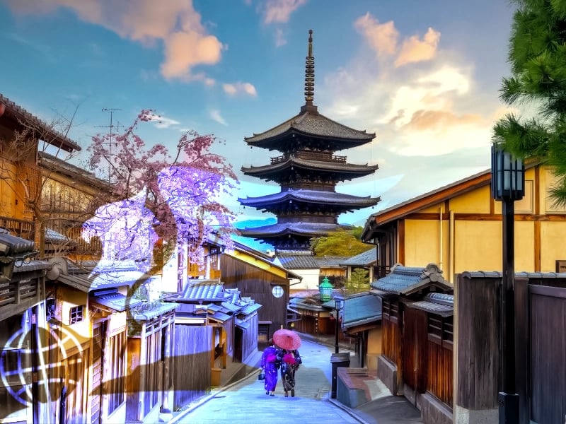 چرا تور ژاپن؟ سفری به سرزمین تضادهای شگفتانگیز - پرواز بلورین شیردال - تصویر وبلاگ