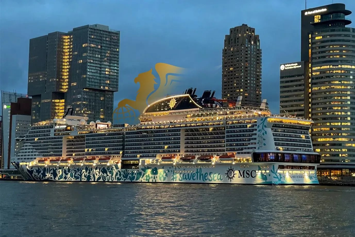 مزایای کروز خلیج فارس برای ایرانیها: تجربهای لوکس در نزدیکی - پرواز بلورین شیردال - تصویر وبلاگ