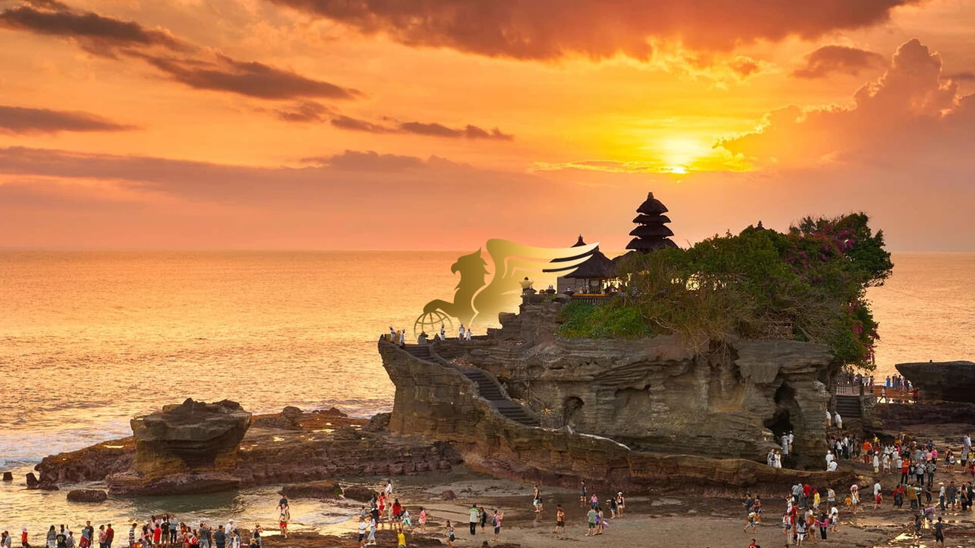 جادوی بالی در میان امواج: همه چیز درباره معبد تاناه لوت اندونزی عکس وبلاگ