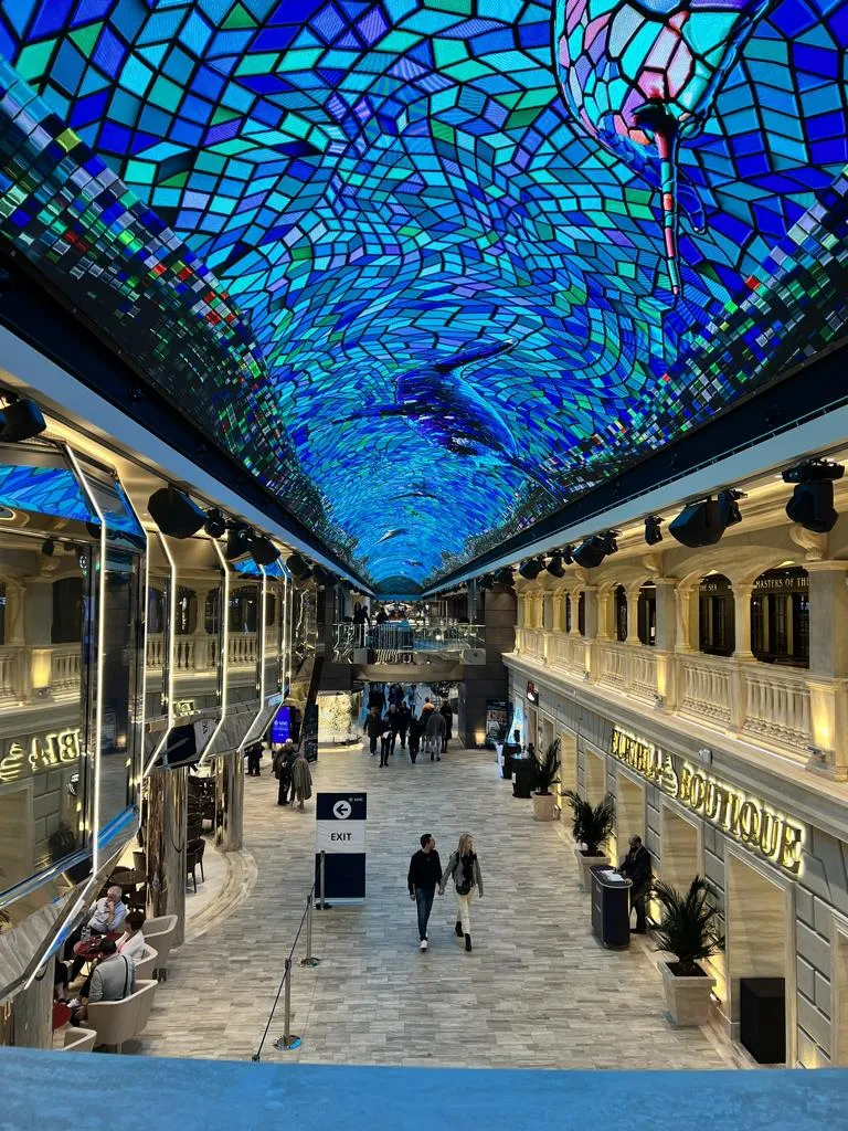 کشتی کروز امارات