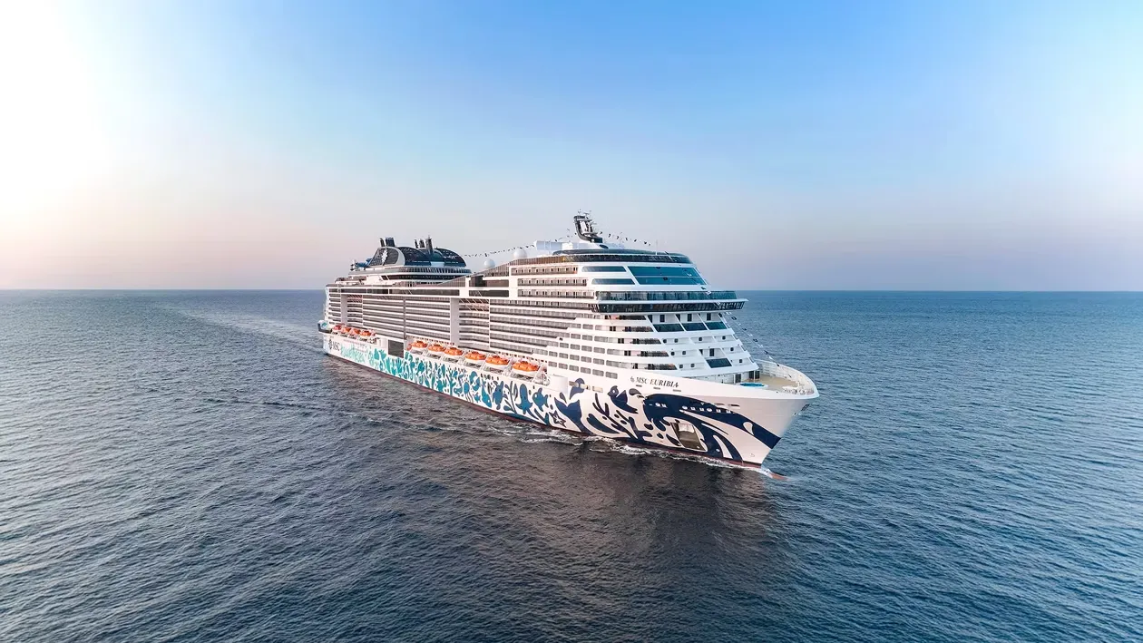 امکانات کروز خلیج فارس