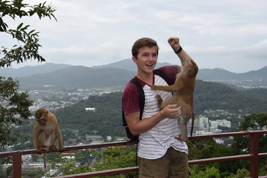 تپه میمونها تایلند