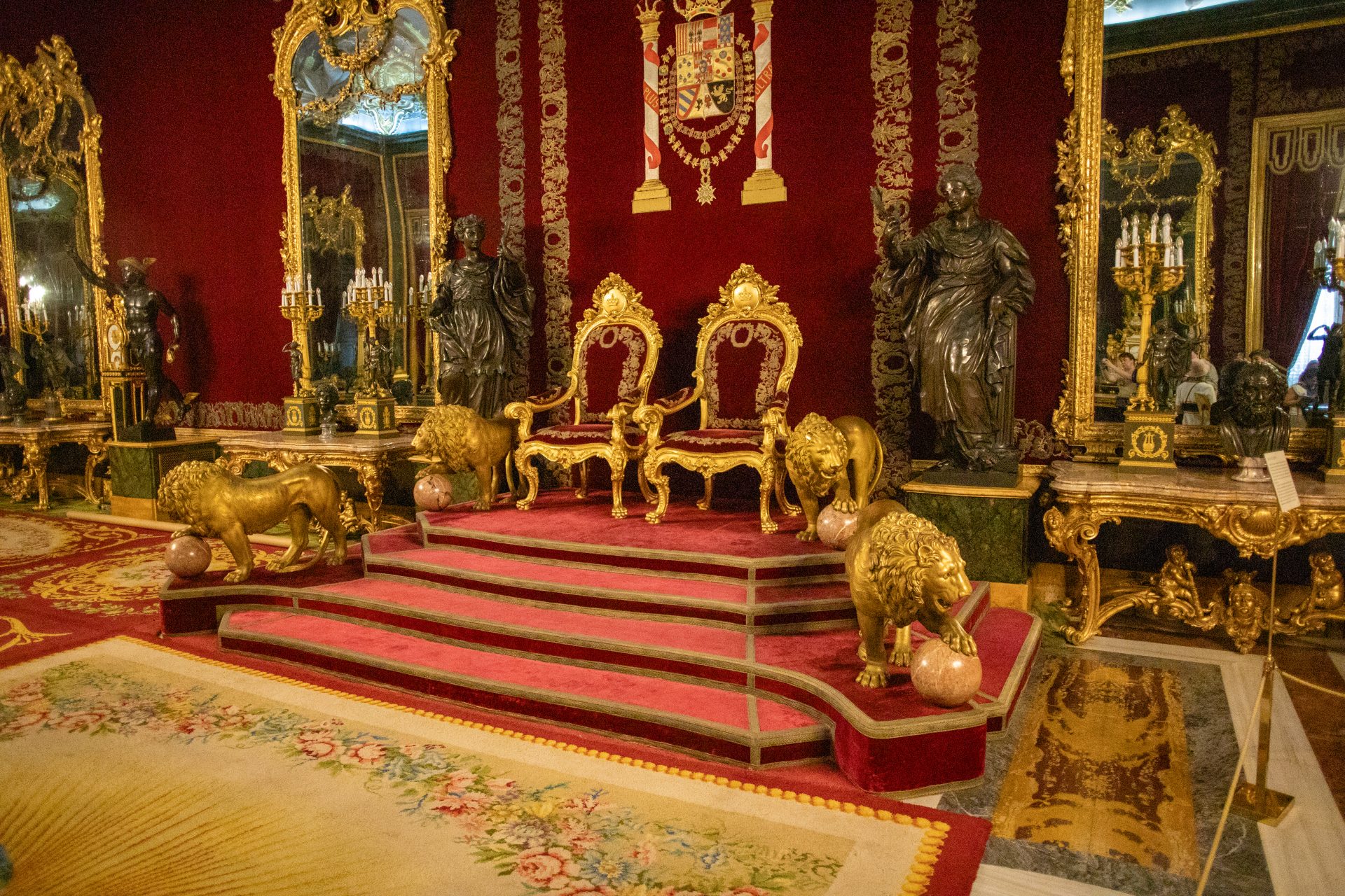 کاخ سلطنتی مادرید