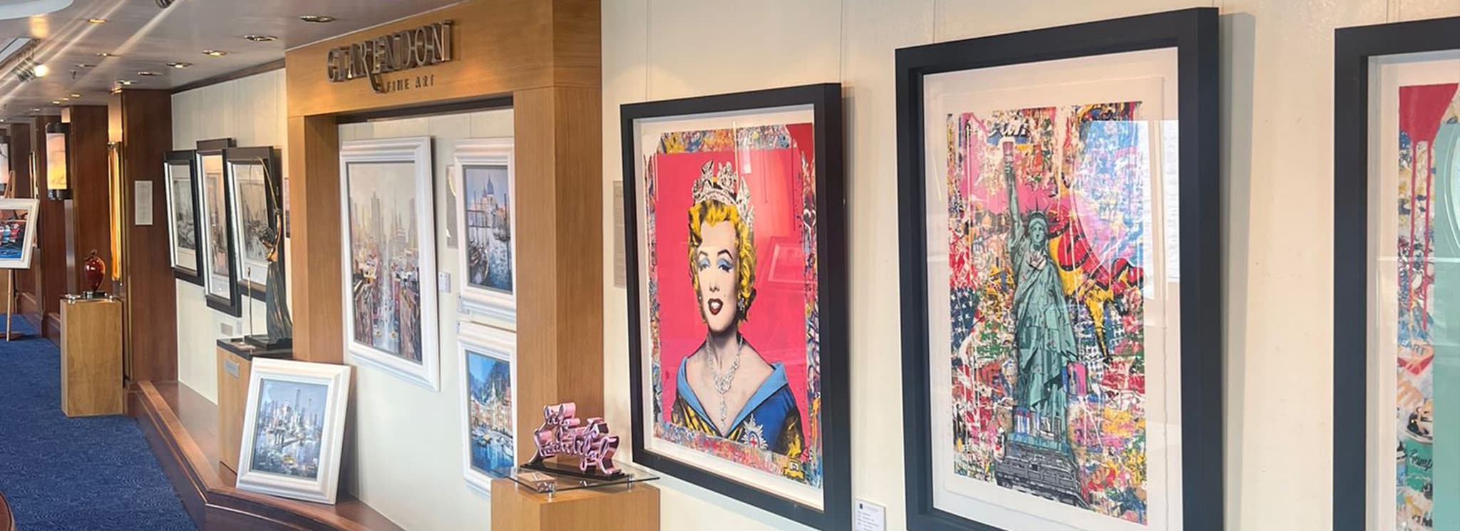 حراج آثار هنری در کشتی کروز