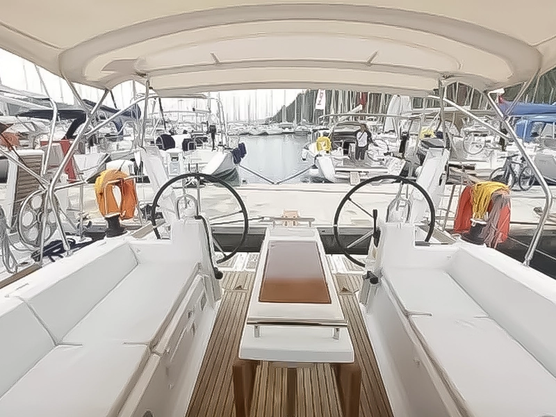 Beneteau Oceanis 38 | Serafina