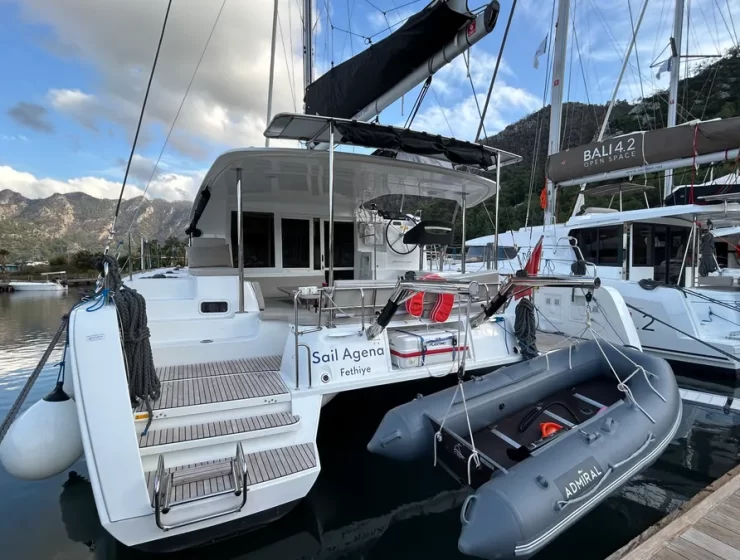 Lagoon 40 | Sail Agena