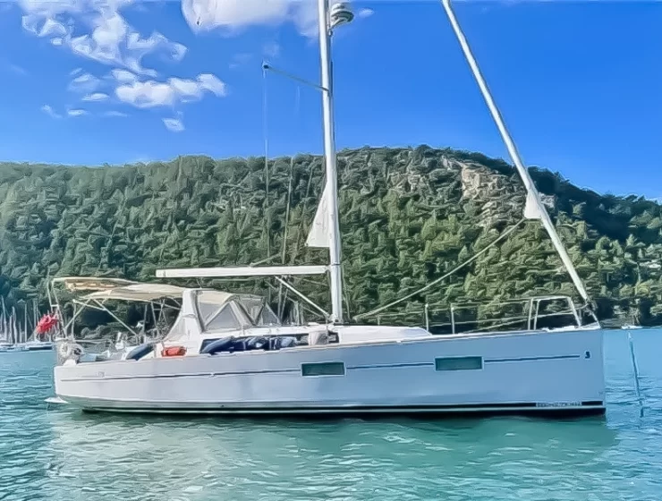 Beneteau Oceanis 38 | Serafina