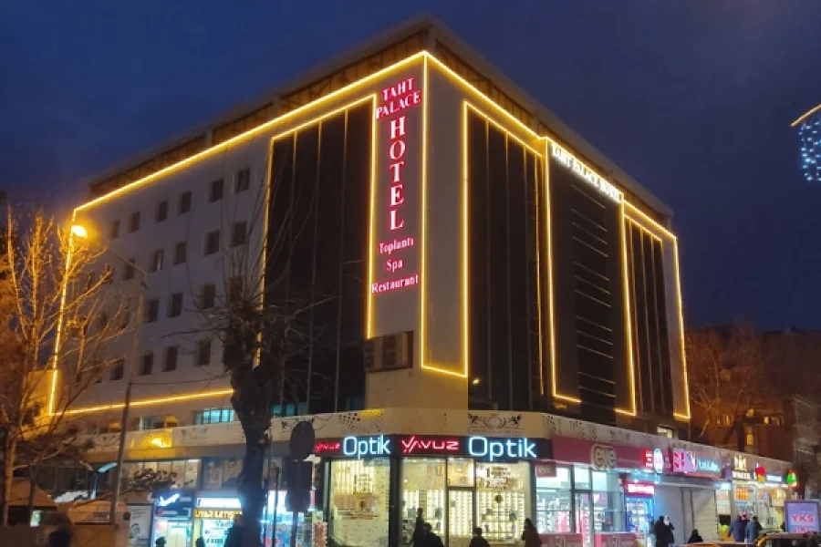 Taht Palace Hotel